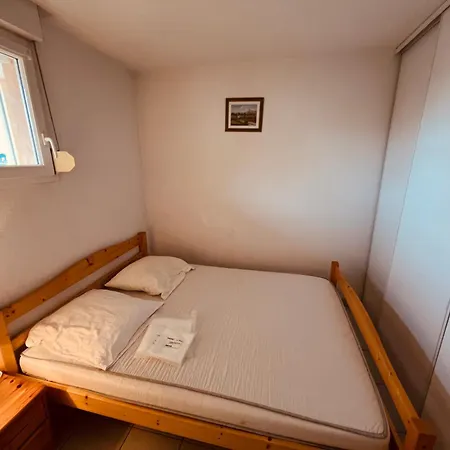 Azureva Ii Joli 2 Pieces Piscine Richelieu Cap D'agde *