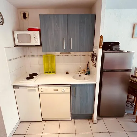 Azureva Ii Joli 2 Pieces Piscine Richelieu Cap D'agde *